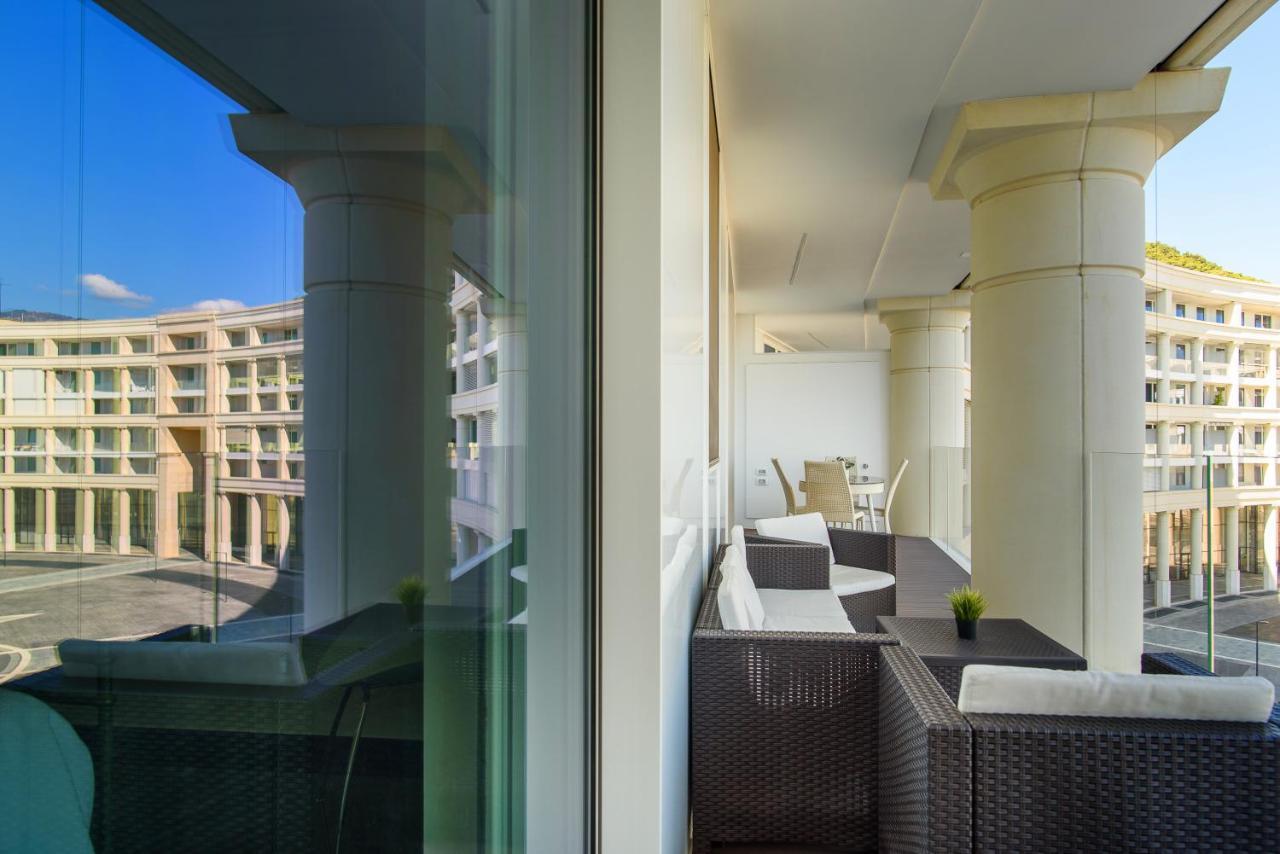 Mareluna Crescent - Luxury Seafront Experience Σαλέρνο Εξωτερικό φωτογραφία